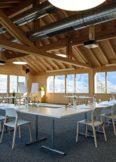 U-Form Seminarraum im Hotel Seaside Niederhorn