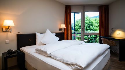 Komfortables Business-Zimmer am Thunersee